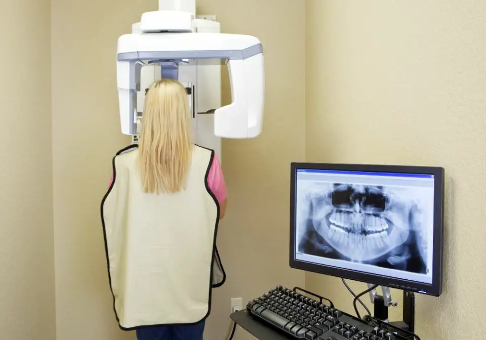 Are Dental Xrays Safe During Pregnancy? (What To Expect And What To Know)