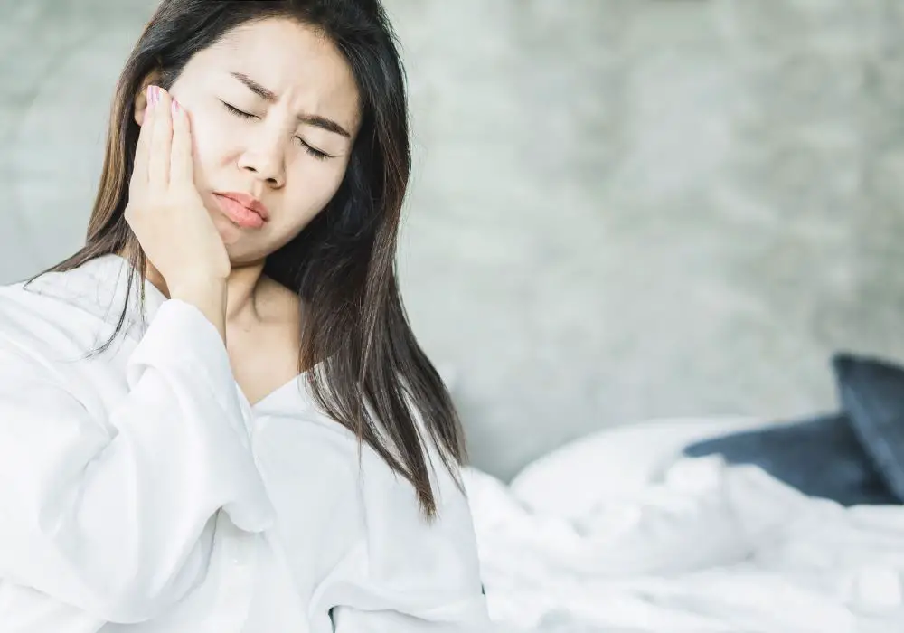 Common Dental Problems Causing Nighttime Toothaches