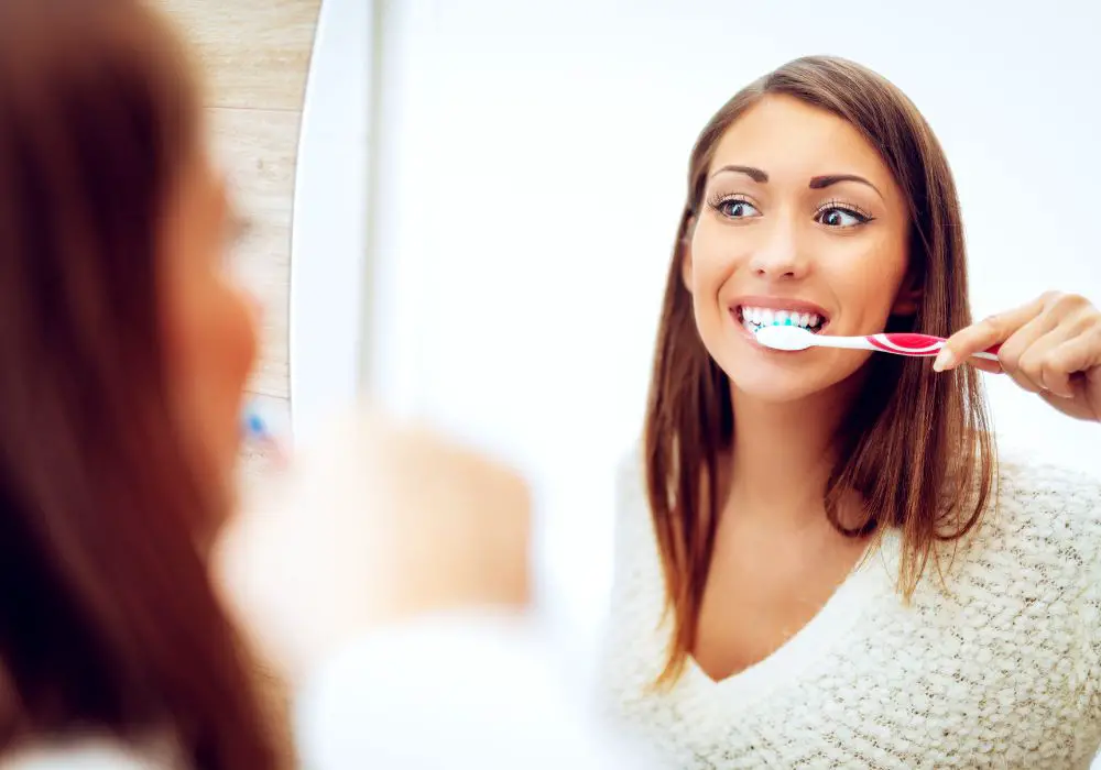 Common mistakes to avoid when brushing your teeth