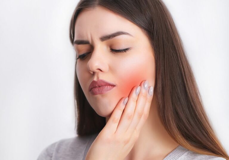 Why Does The Gum Near My Wisdom Teeth Hurt? (Causes & Treatments)