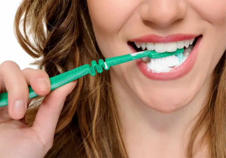 How Can I Brush My Teeth Without It Hurting? (Proper Brushing Techniques)