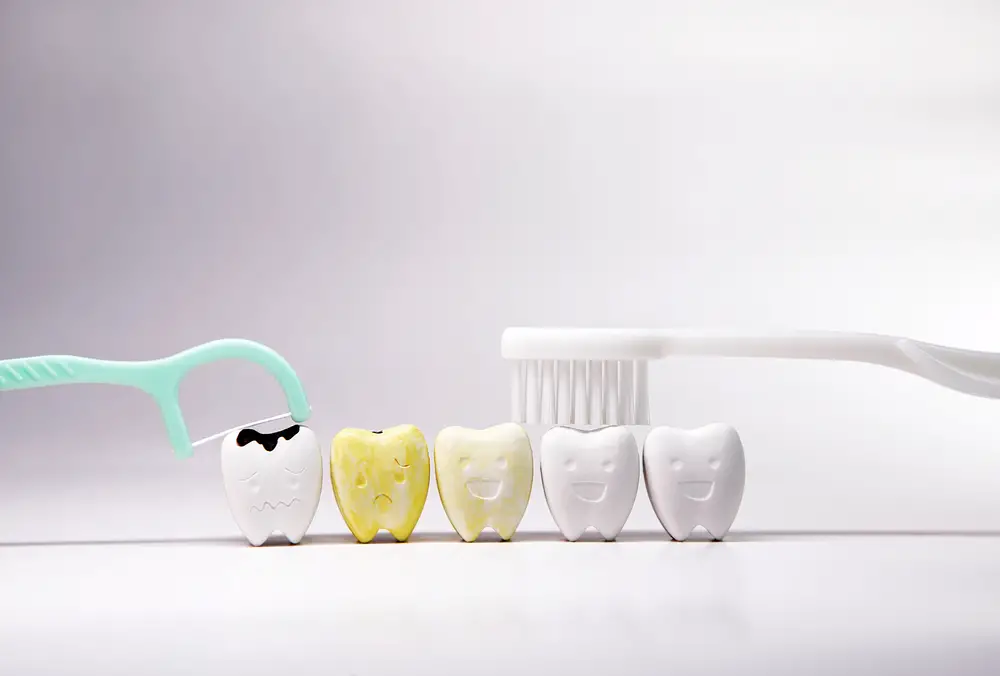 How to Remove Stains from Your Teeth at Home Easy Tips and Tricks