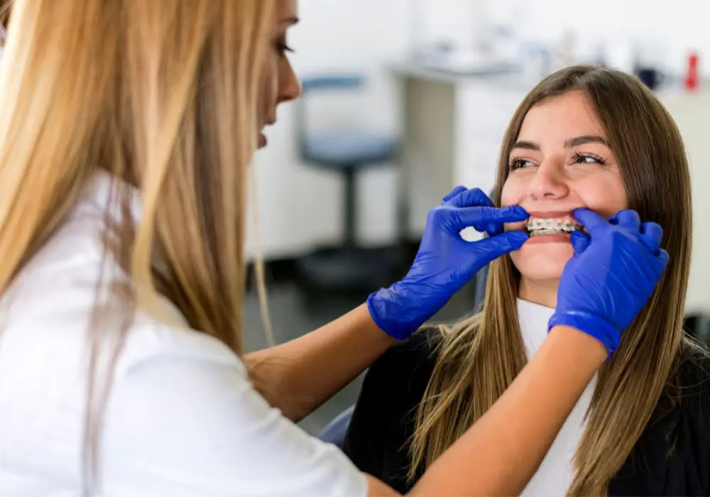 Maintaining Tooth Position After Orthodontic Treatment