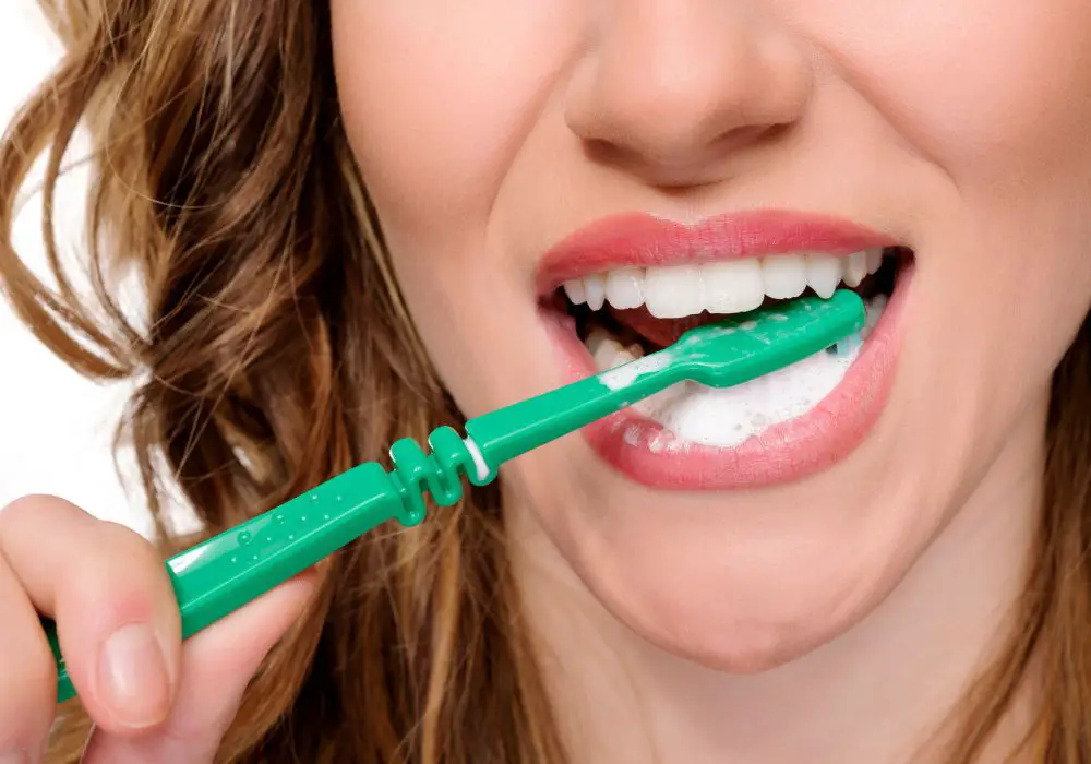 Natural Teeth Whitening Methods