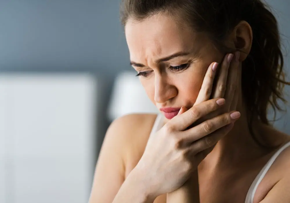 Problems caused by enamel thinning