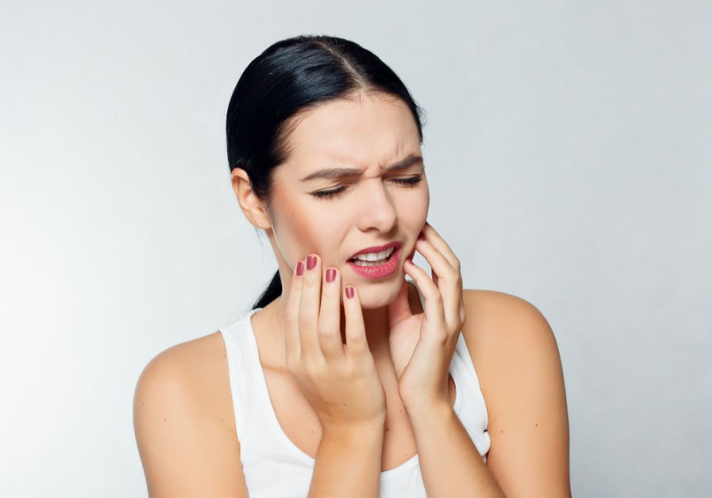 Professional treatment for recurring wisdom tooth pain