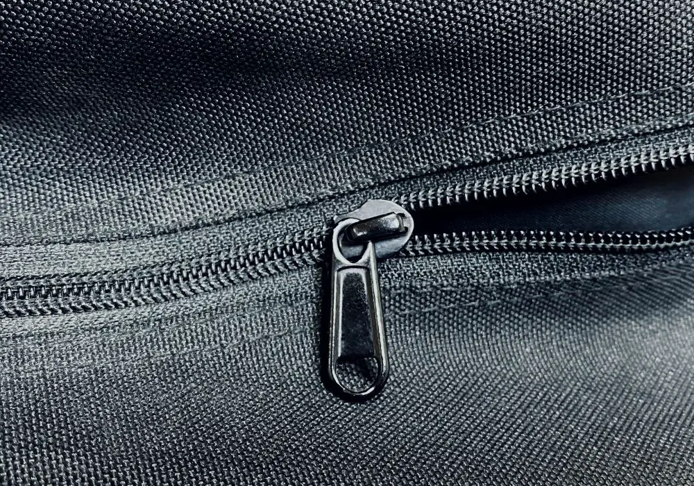 Quick zipper troubleshooting and repair tips