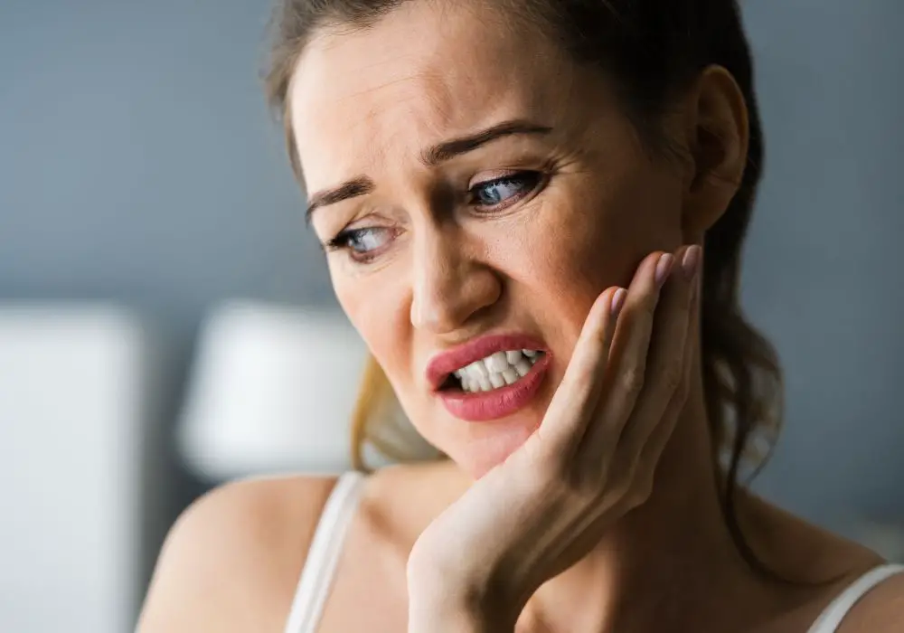 Signs Your Teeth May Be Weakened