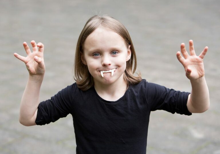 Can I use dental glue for vampire teeth?(Explained)