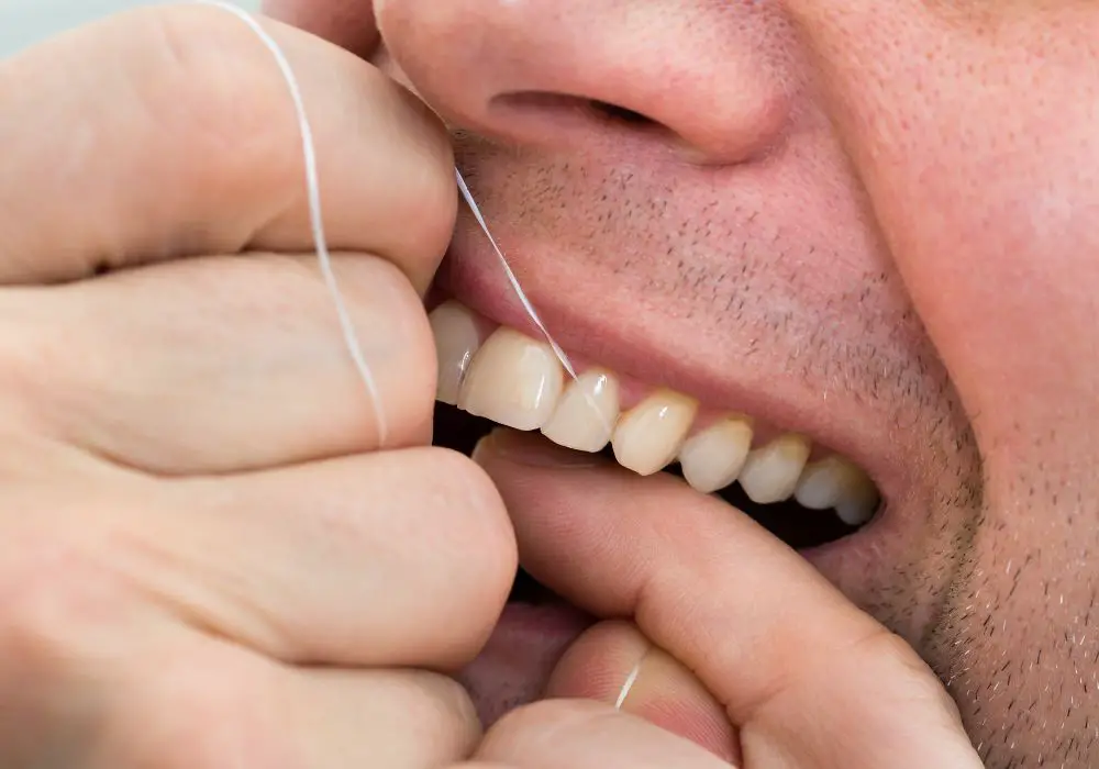 When Should I Make a Dental Appointment About Gritty Flossing?
