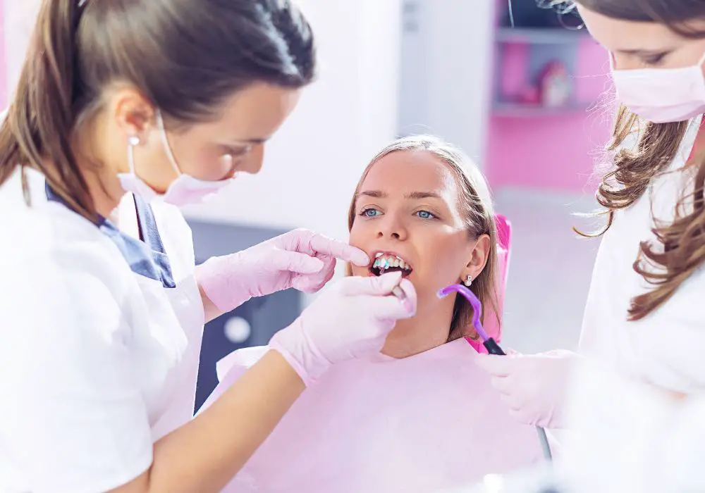 When to Seek Dental Care for Greyish Teeth