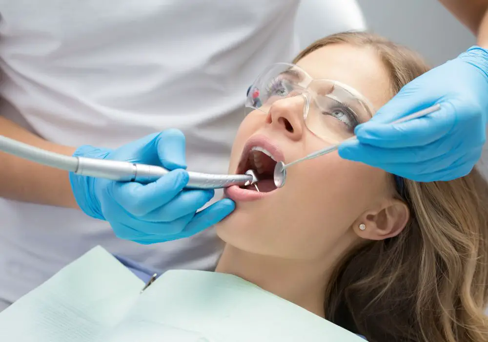 Why Are Teeth So Cheap In Turkey? (Economic & Demographic Factors)