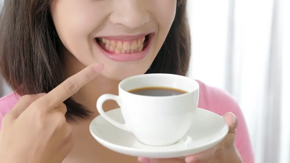 why-are-there-brown-stuff-on-my-teeth-stain-removal-options