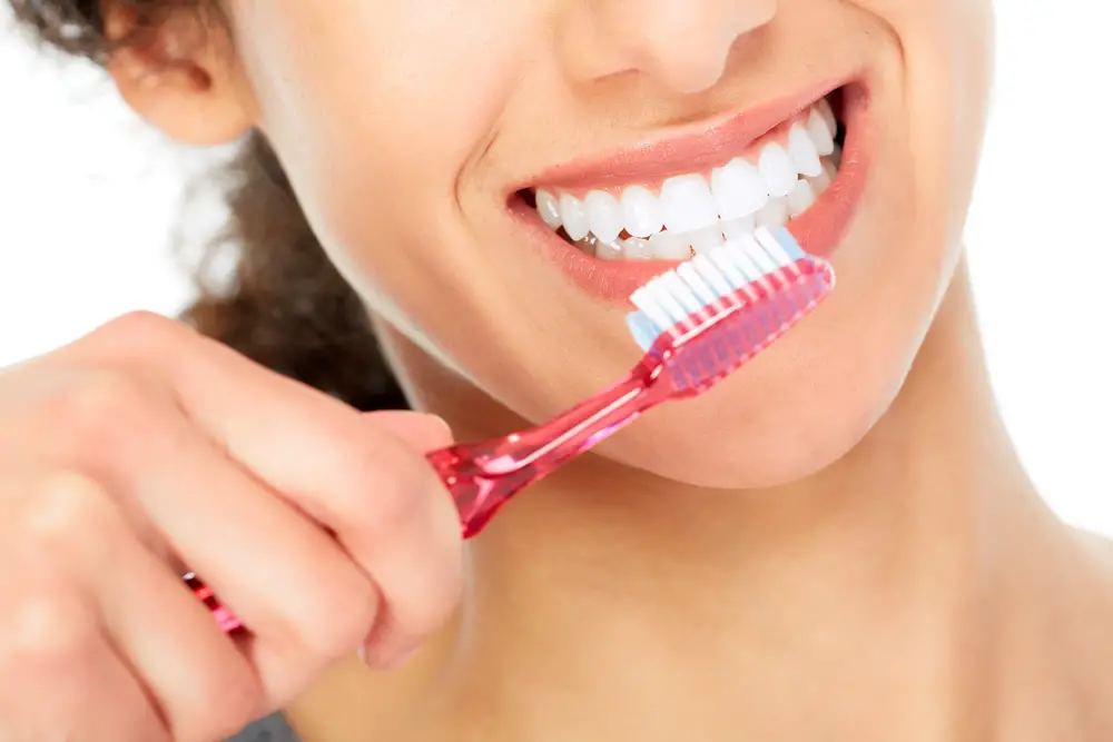 Why Do I Keep To Brush My Teeth? (Causes, Consequences & Tips)