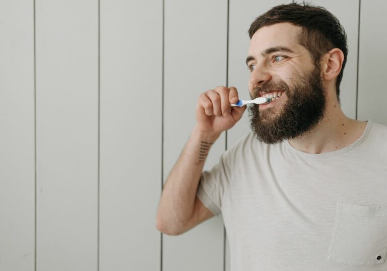 Why do my teeth not feel clean after brushing? (Causes & Solutions )