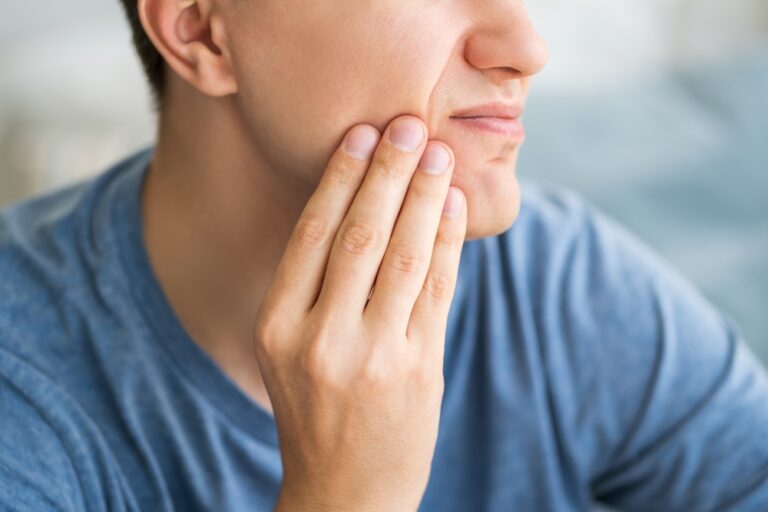 Why Do Wisdom Teeth Grow On One Side? (Reasons & Treatment)