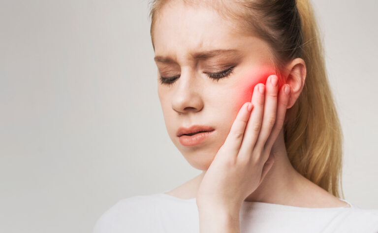 lingering jaw pain after wisdom teeth removal (Causes & Treatments)