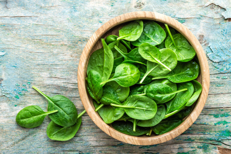 Spinach: A Tooth-Friendly Superfood?