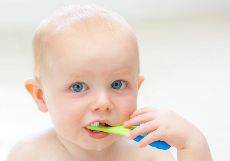 When to Start Using Toothpaste for Your Baby's Teeth