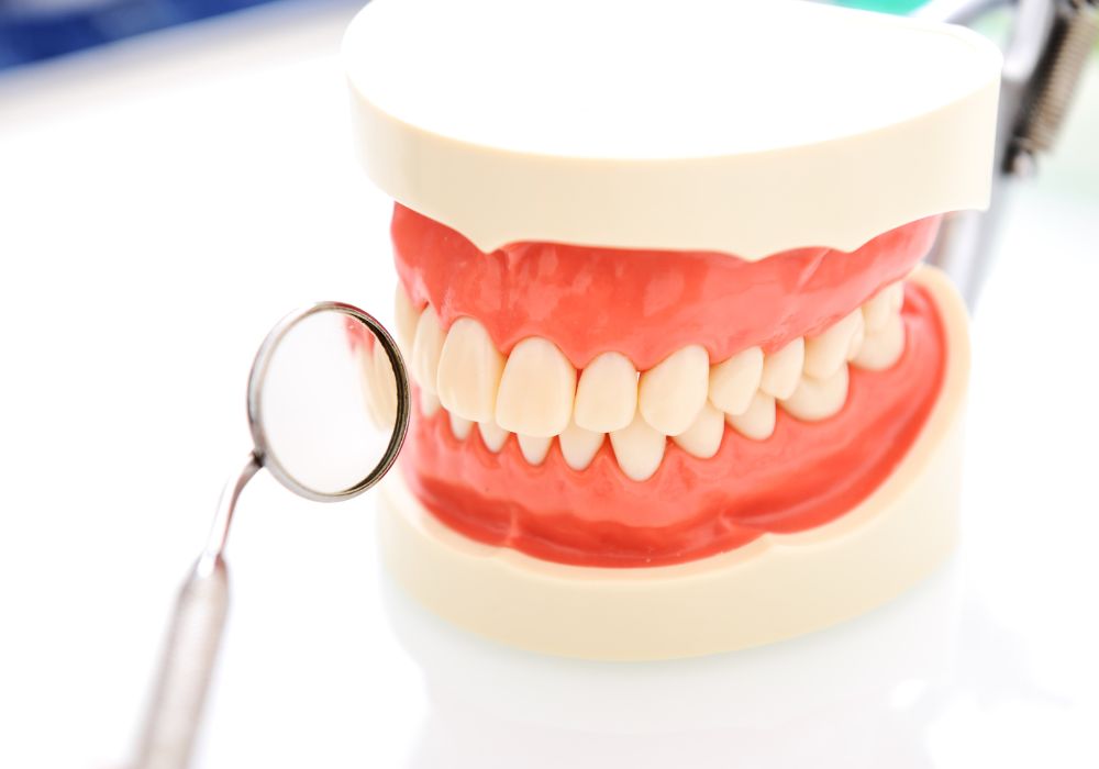 Understanding False Teeth