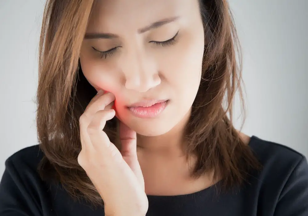 Understanding Tooth Pain During Breastfeeding