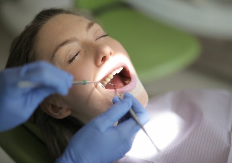 What Kind of Health Problems Can Bad Teeth Cause? (Exploring the Link Between Poor Dental Health and Overall Wellness)