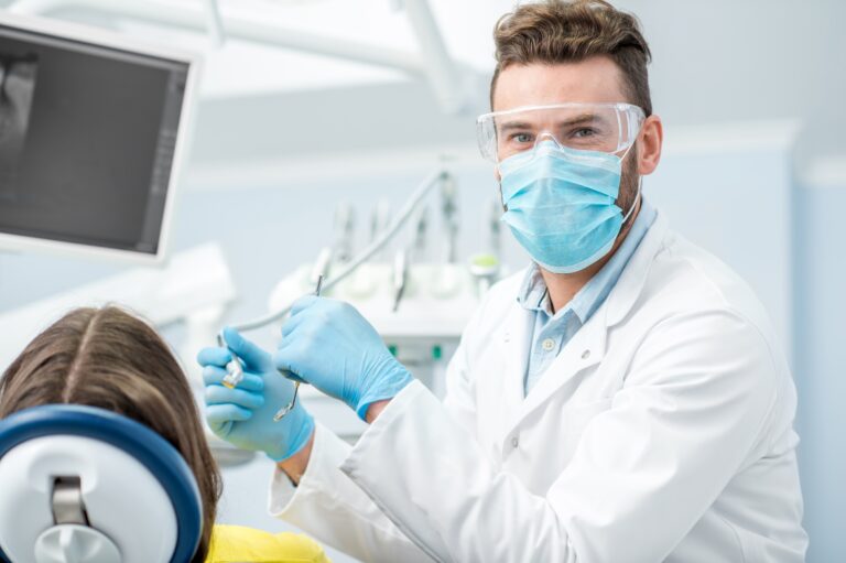 Qualities of the Best Endodontist in NYC: A Guide to Finding the Right Specialist